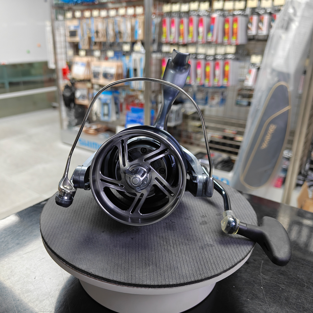 Premium 17 FLIEGEN Surf Reel C - огляд і ціна Surf Reel